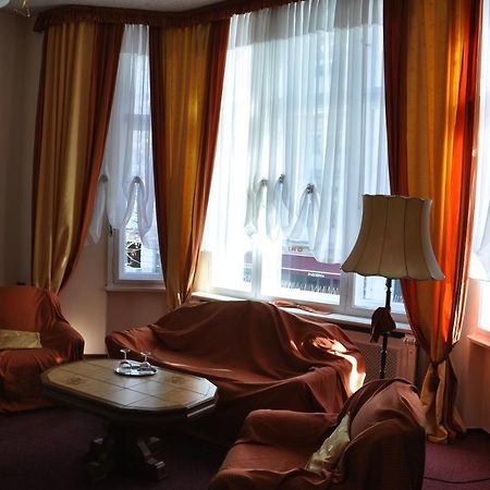 Hotel Pension Savoy Near Kurfuerstendamm Берлін Номер фото