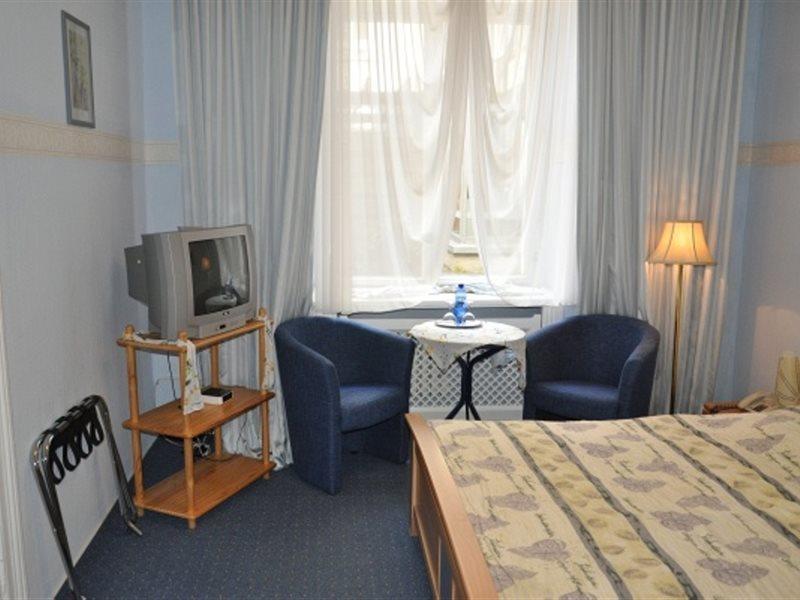 Hotel Pension Savoy Near Kurfuerstendamm Берлін Екстер'єр фото