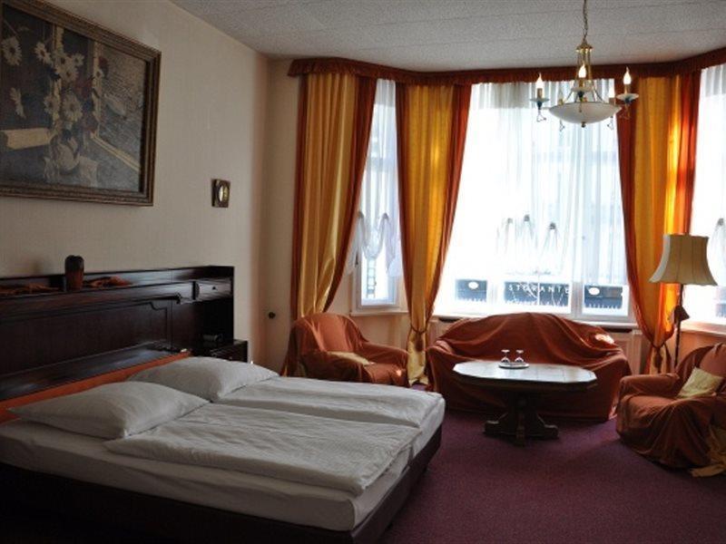 Hotel Pension Savoy Near Kurfuerstendamm Берлін Екстер'єр фото