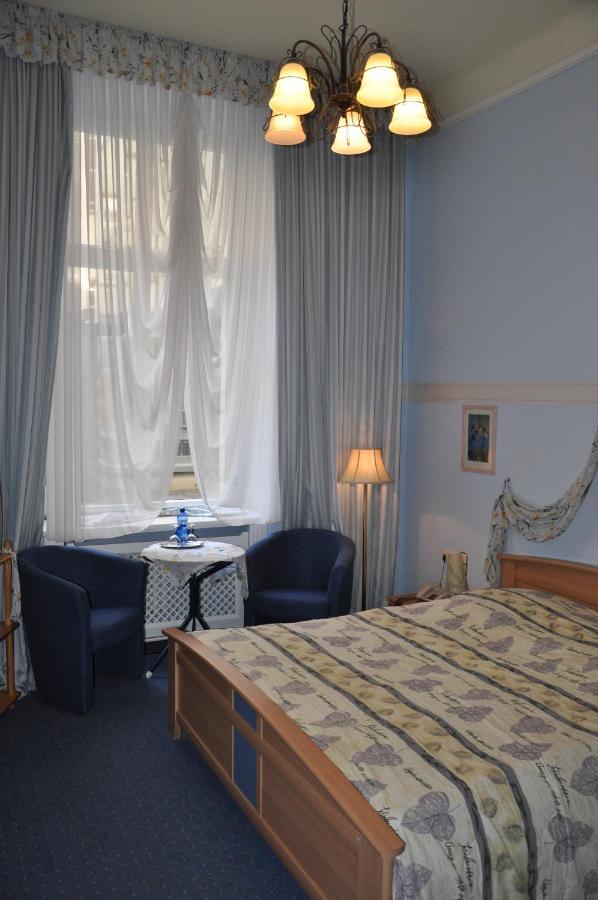 Hotel Pension Savoy Near Kurfuerstendamm Берлін Номер фото